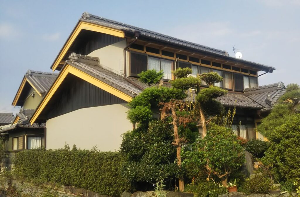 安八町　Y様邸　和風のお家が高耐久シリコン塗装により蘇りました。