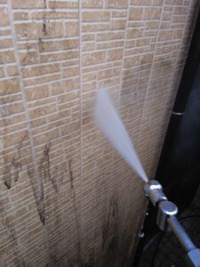 外壁塗装　高圧洗浄