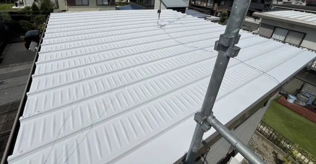瑞穂市｜前回塗装から10年経過、金属屋根の劣化を見極めた屋根塗装工事